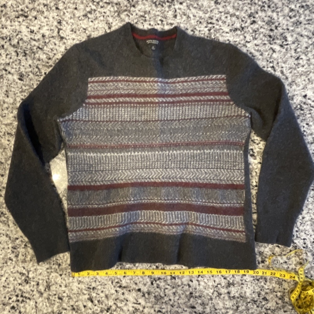 Banana Republic Sweater Adult XL Gray Maroon Italian Yarn Merino Wool Mens #C766